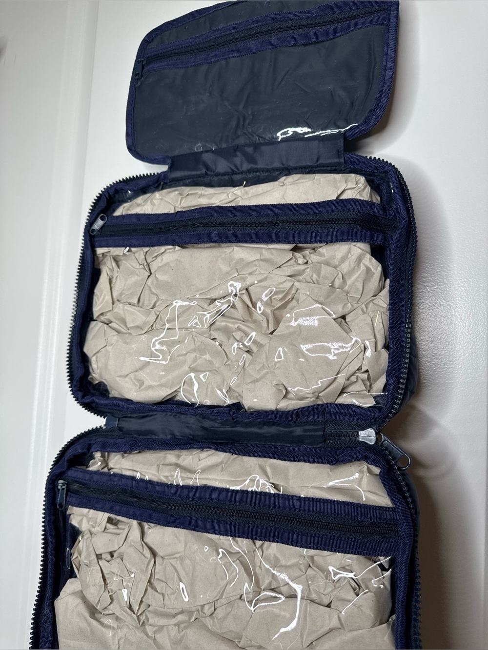 Dabney Lee Quilted puffy Navy Hanging Briefcase with Front Pocket & pouch travel - Picture 10 of 10